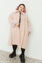 Liquid error (sections/product-template line 70): Could not find asset snippets/ly-static-string.liquid画像をギャラリービューアに読み込む, Big fur coat